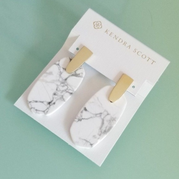 Kendra Scott Howlite Aragon earrings NWT - Picture 3 of 6